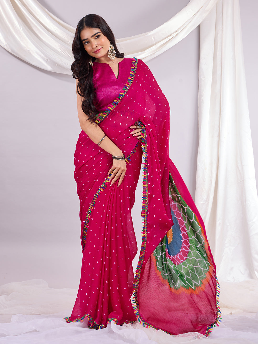 Trendy Traditional Laddu Chiffon Saree