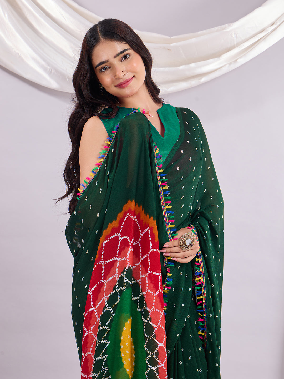 Trendy Traditional Laddu Chiffon Saree