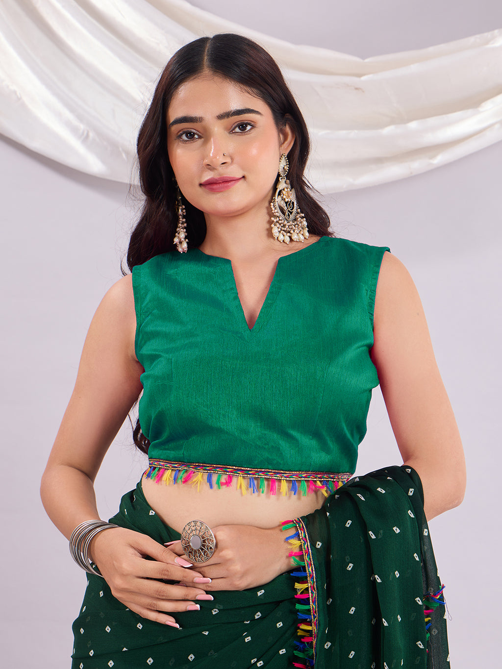Trendy Traditional Laddu Chiffon Saree