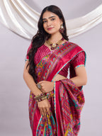 Rangrez Muse Printed Saree With Unstitched Blouse Piece.