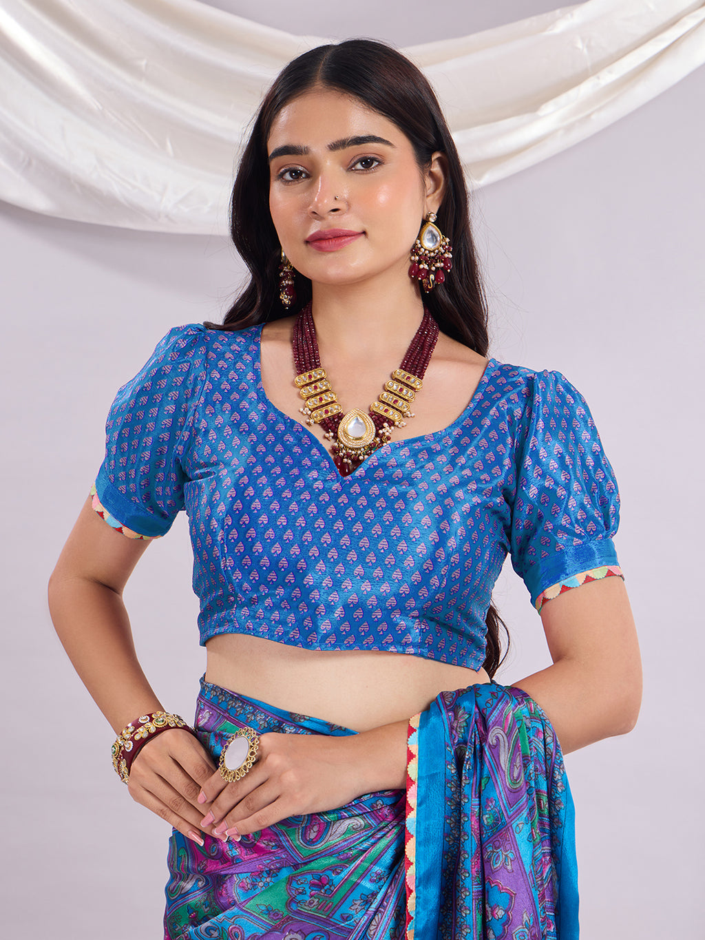 Rangrez Muse Printed Saree With Unstitched Blouse Piece.