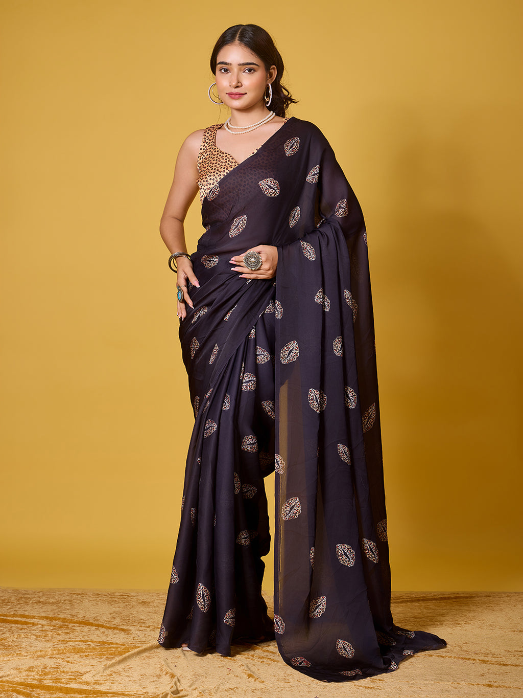 Lips Digital Print Satin Georgette Saree