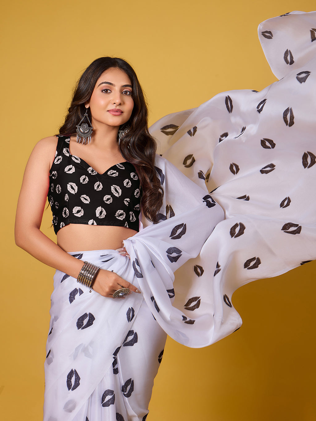 Lips Digital Print Satin Georgette Saree